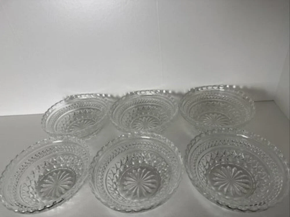 Anchor Hocking Wexford pattern berry bowls 5 1/4